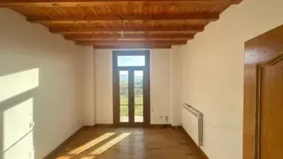 Chalet en Venta Vitoria Gasteiz 4 Dormitorios 2 Baños