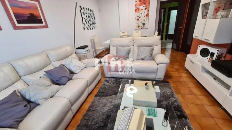 Piso en venta en Carrer dels Calders, cerca de Carrer de Fra Luis de León