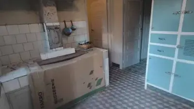 Casa R

ústica en A Ca
iza para reformar
