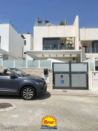 Chalet 3 Dormitorios Villamartin Golf