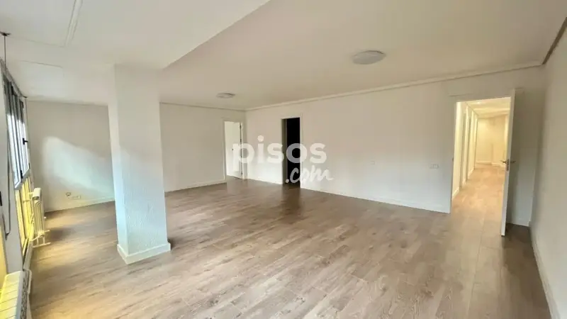 Piso en venta en Logroño centro 135m2 4 habitaciones