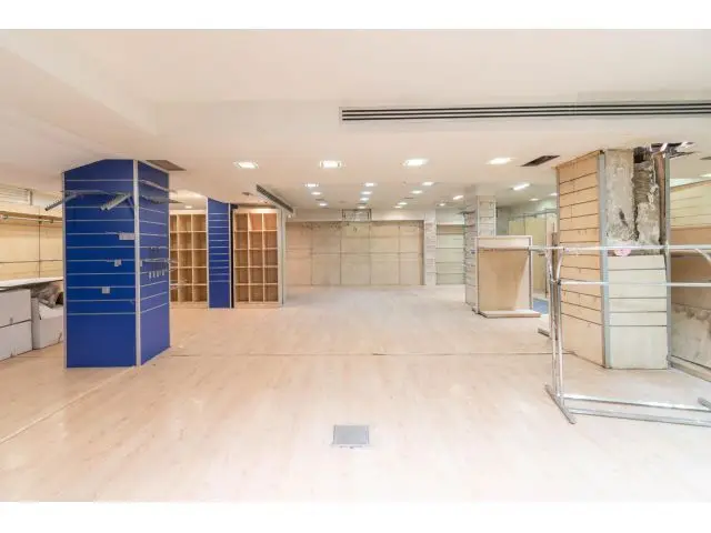 Local Comercial 510m2 Granada Inversor Trasteros Almacén