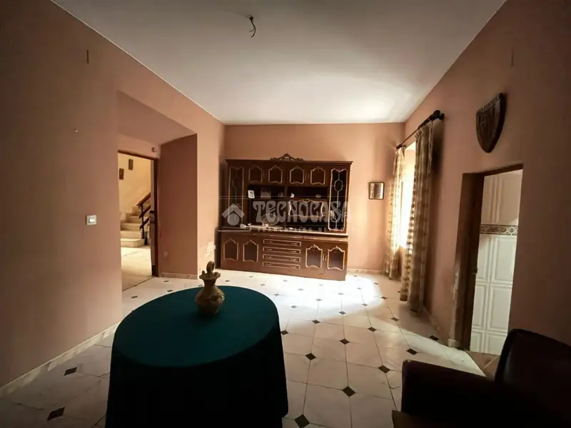 Casa en Venta en Baeza Centro 212m2 6 habitaciones