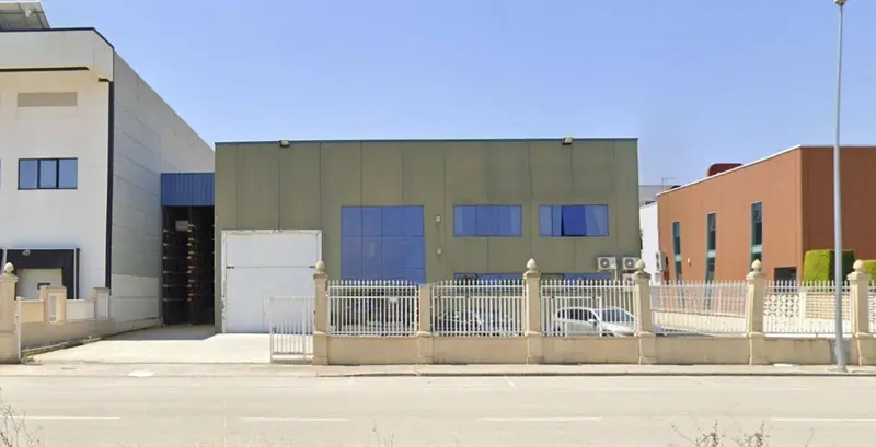 Almacén en Venta Oliva Cerca AP7