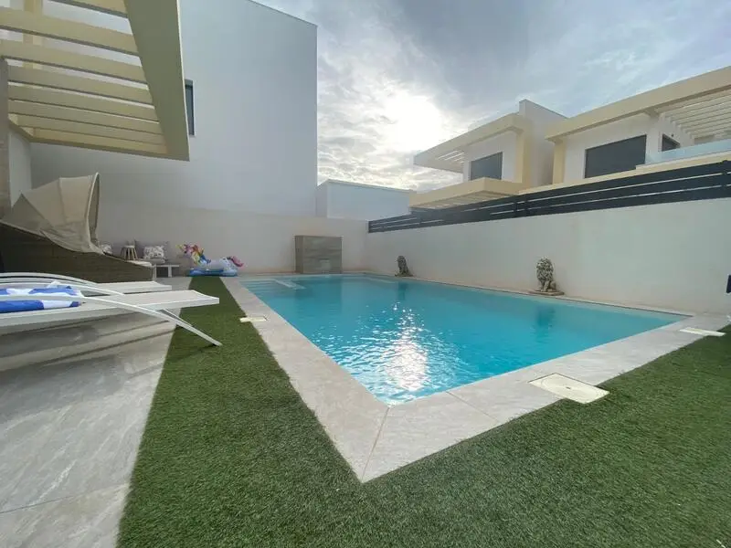 Villa de Lujo 3 Dormitorios Los Montesinos Costa Blanca