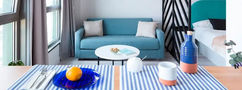 Ático Amueblado 31m2 con Cama Matrimonio y Cocina Incluida