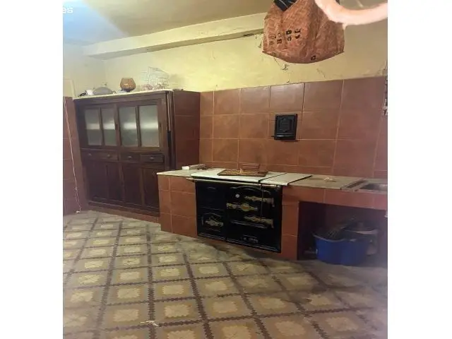 Casa con Terreno en Nava Asturias para Rehabilitar