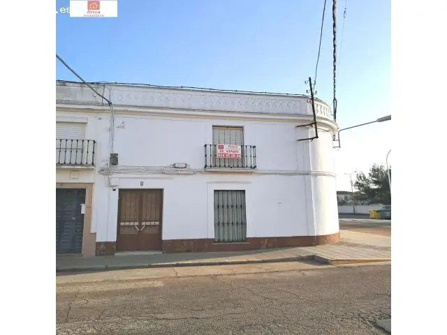 Casa Esquina Montijo 234m2 Reforma Amplia Luminosa Patio 100m2