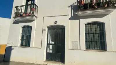 Piso en venta en Hinojos Huelva 76m2 inversores