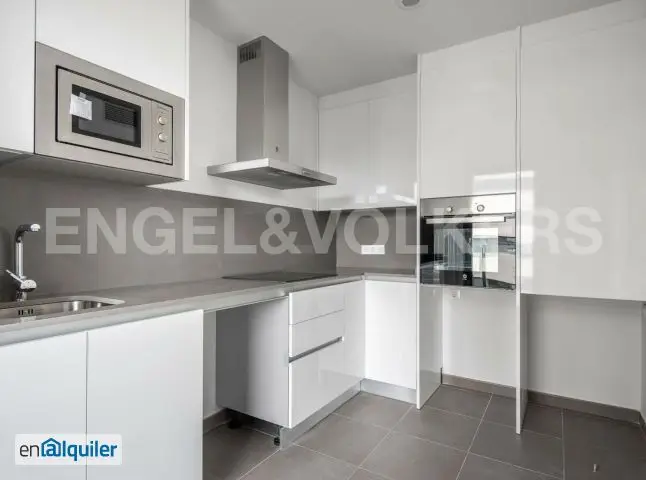 Alquiler piso 2 habitaciones Gran Via L-H