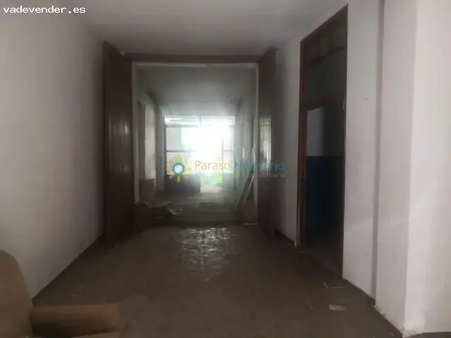 Casa Antigua con Pozo de Agua en Montaverner