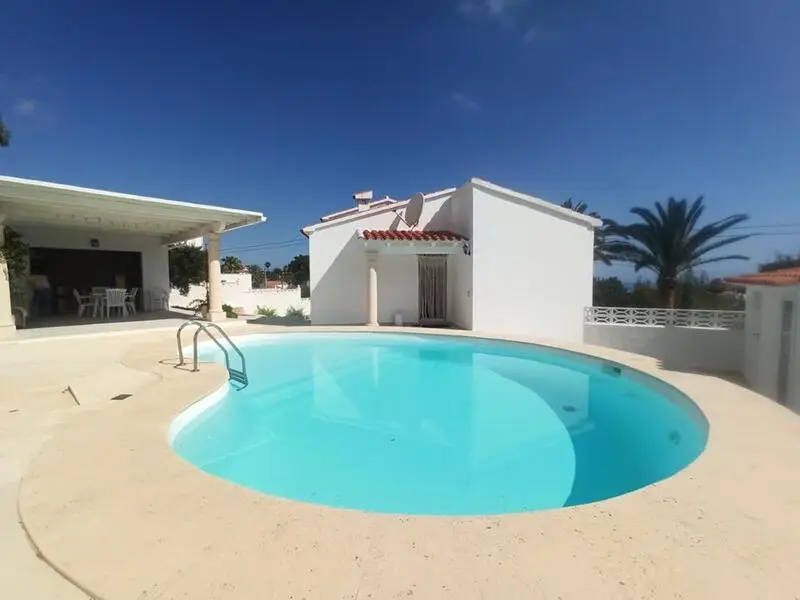 Villa en Venta Denia 3 Dormitorios Piscina Vistas al Mar