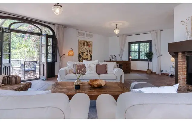 Villa de Lujo en Riogordo 7 Dormitorios 636m2