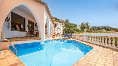 Chalet en venta en Carrer d'Osca, 8