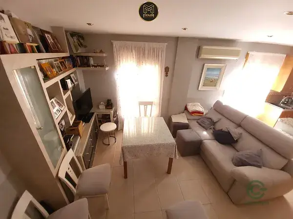 Casa en Jaen 160m2 3 plantas 3 dormitorios 2 baños Cochera