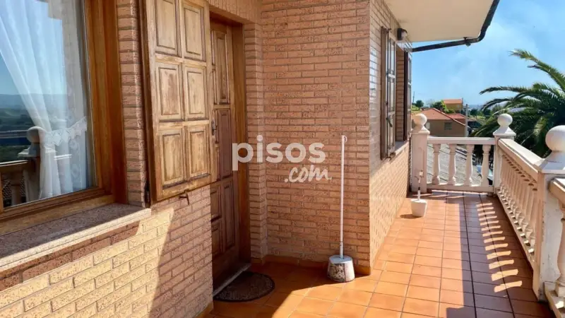 Casa en Monteana 2 plantas 2000m2 terreno