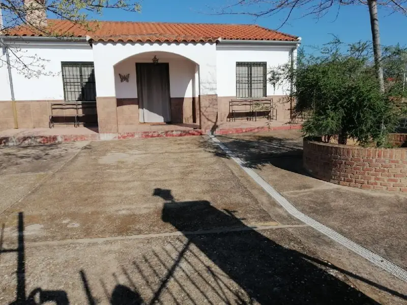 Venta Casa Rural con Calefaccion en Montoro