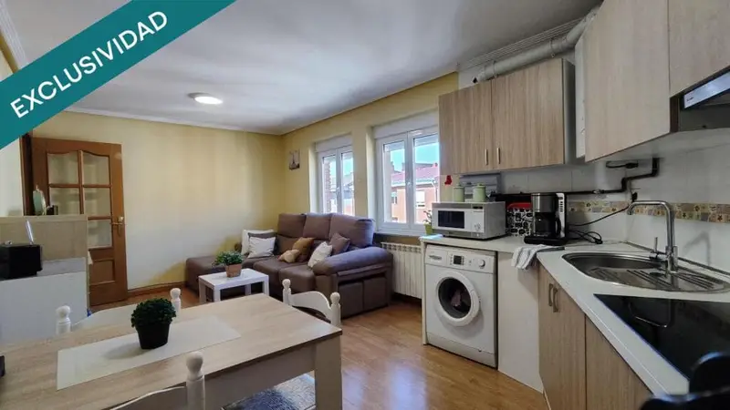 Apartamento en Venta Leon Ciudad: 2 Dormitorios, Garaje y Ascensor
