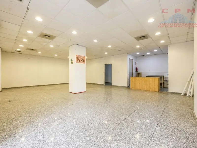 venta Local Comercial en Valdebernardo, Madrid (07315)- Globaliza