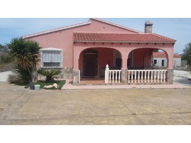 Villa en Venta Hondón de los Frailes Alicante