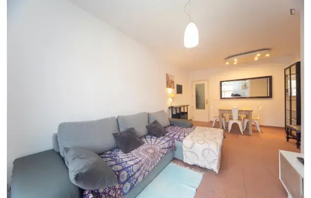 Alquiler Apartamento 3 Dormitorios Granada 3-24 Meses