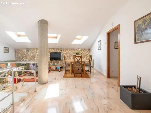 Dúplex en Figueres Centro con Parking y Trastero
