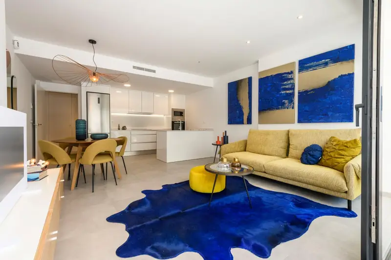 Moderno piso en venta en Orihuela Costa con piscina y terraza
