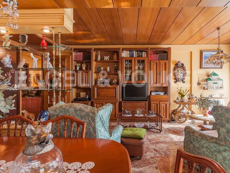 Apartamento en venta en La Salut, Barcelona ciudad, Barcelona