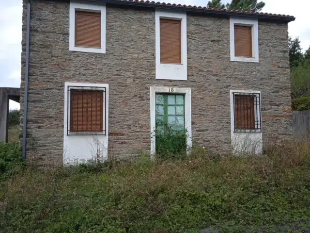 Casa rústica en venta en Camino Camino Santa Mariña, 1