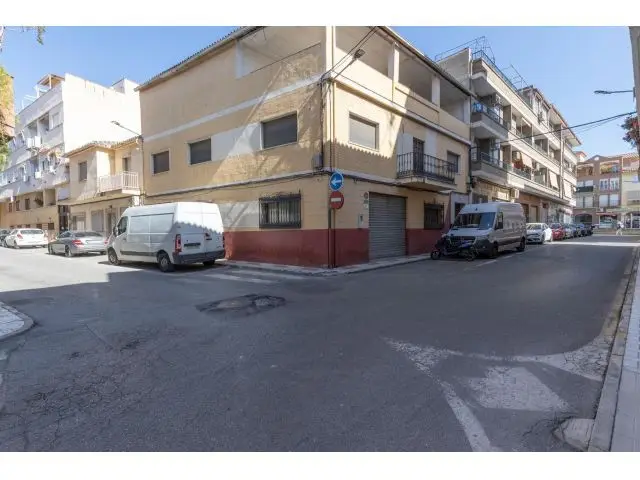 Vivienda 2 Dormitorios Centro Maracena Cerca Metro