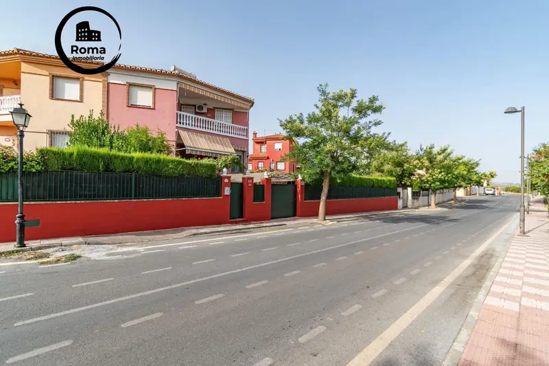 Chalet en Venta Cullar Vega Gran Capacidad