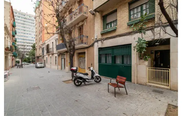 Alquiler Apartamento 4 Dormitorios Barcelona Estudiantes Trabajadores