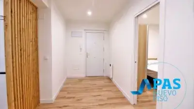 Piso en venta en Calle del Profesor Jiménez Díaz