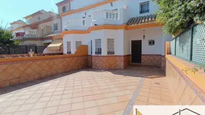 Chalet Duplex en La Laguna Cerca de la Playa 5 Dormitorios