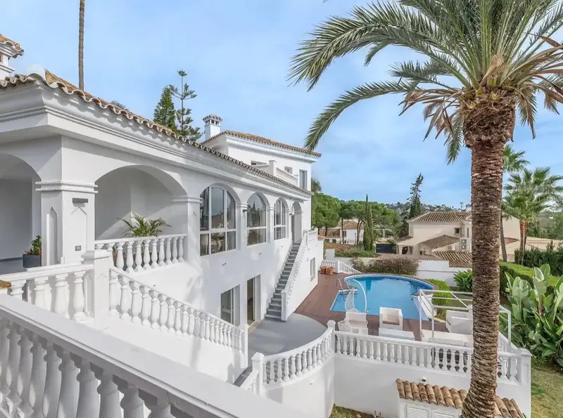 Casa-Villa de 5 Dormitorios alquiler Marbella, España