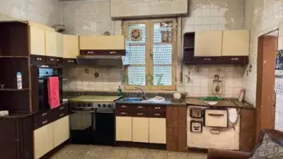 Piso en venta en Cartelle: 90m², 3 habitaciones, reforma