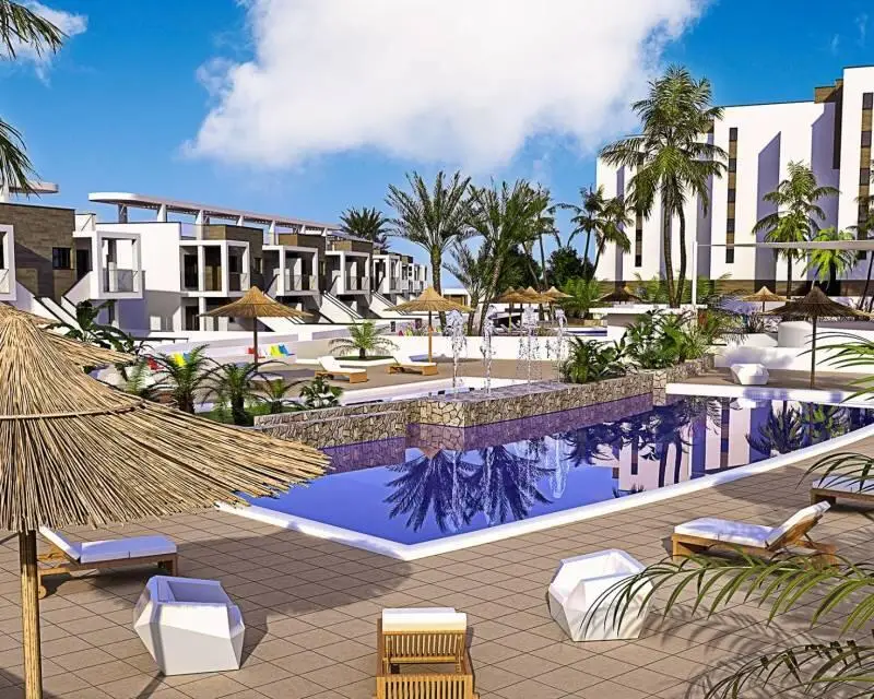 Apartamentos y Bungalows de Lujo en Mil Palmeras Cerca de la Playa