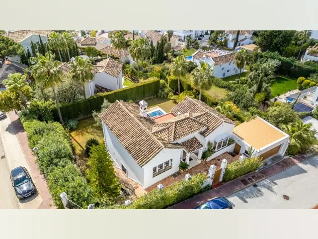 Casa Villa 4 Dormitorios Istán España
