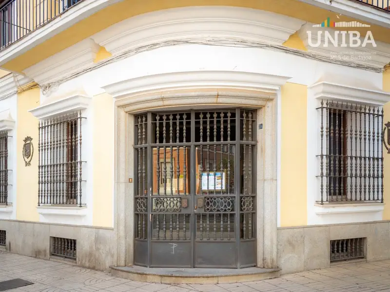 Venta Local Comercial Casco Antiguo Badajoz 443m2