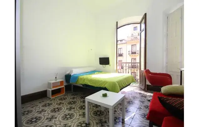Apartamento Compartido 360m2 Granada 9 Habitaciones