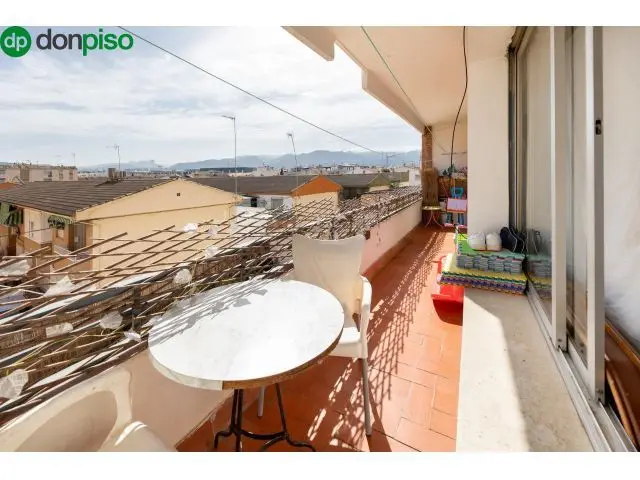 Piso 3 Dormitorios Armilla Pie Metro Gran Oportunidad