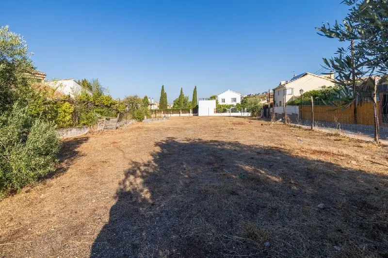 Venta Solar Huetor Vega Parcelas Urbanas Real de los Neveros
