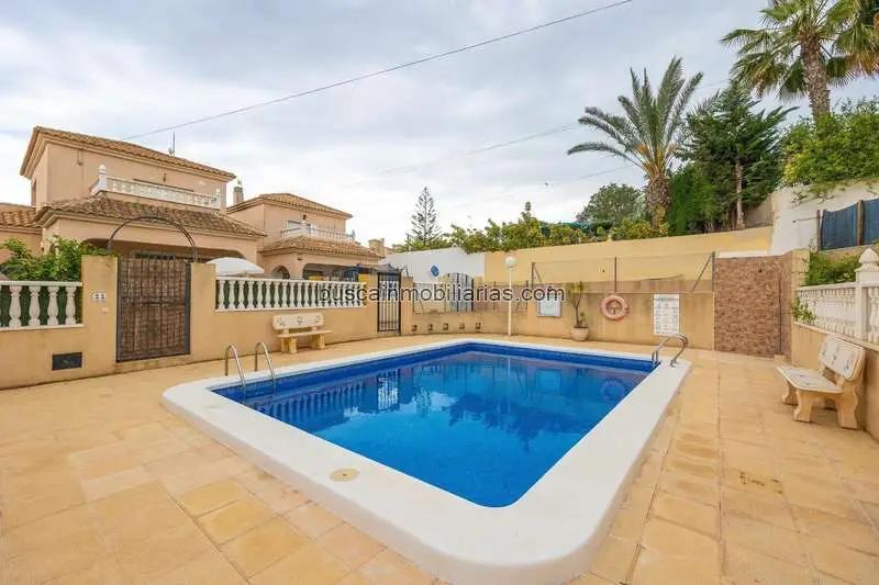 Chalet en Orihuela Costa Villamartin Las Filipinas 3 habitaciones