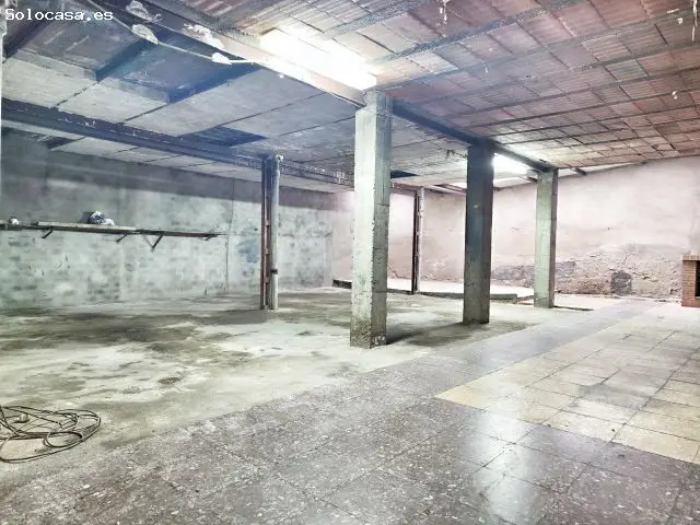 Local y Oficina en Alquiler Calle Norte 163m2