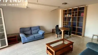 Piso en Venta Menarguens 82m2  Parking Trastero
