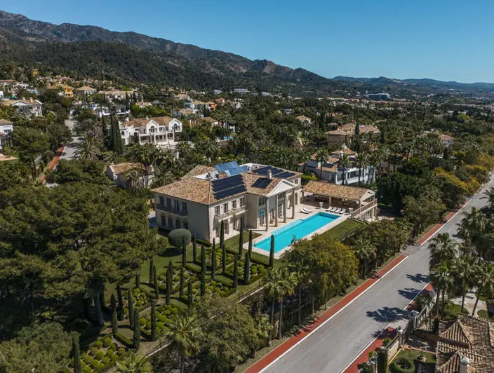 Villa de Lujo 7 Dormitorios Sierra Blanca Costa del Sol