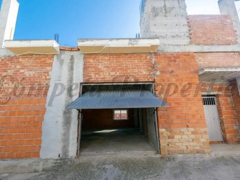 3 Cuarto Adosado en Venta en Cómpeta Málaga