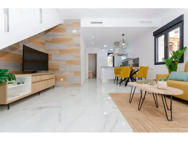 Villas en Torrevieja con Piscina Privada
