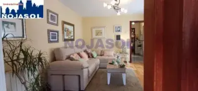 Casa pareada en venta en Barrio del Castillo