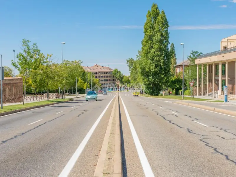 Casa en venta en Segovia para reformar o demoler